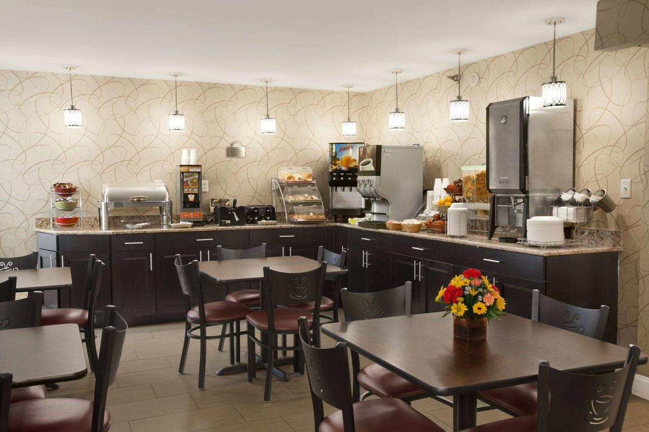 Hotel Days By Wyndham Wyomissing
